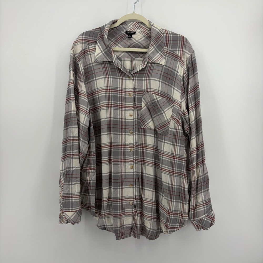 Torrid Womens 2 Grey Plaid Button Down Shirt Long Sleeve Rayon Blend Pocket